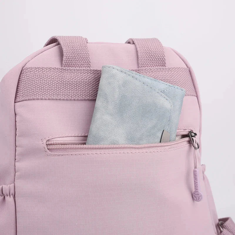 Sac à dos en nylon et polyester, vue de profil