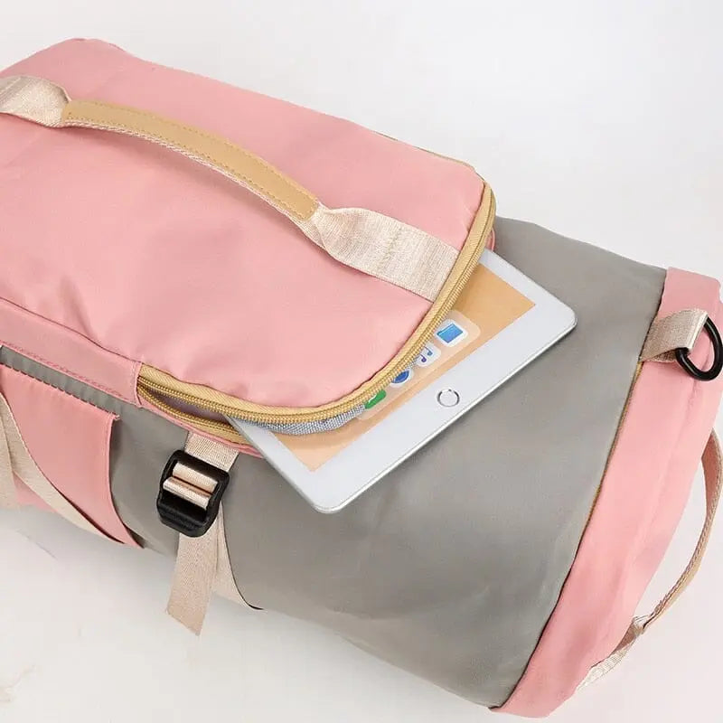 Compartiment pour ordinateur portable, sécurisé et rembourré