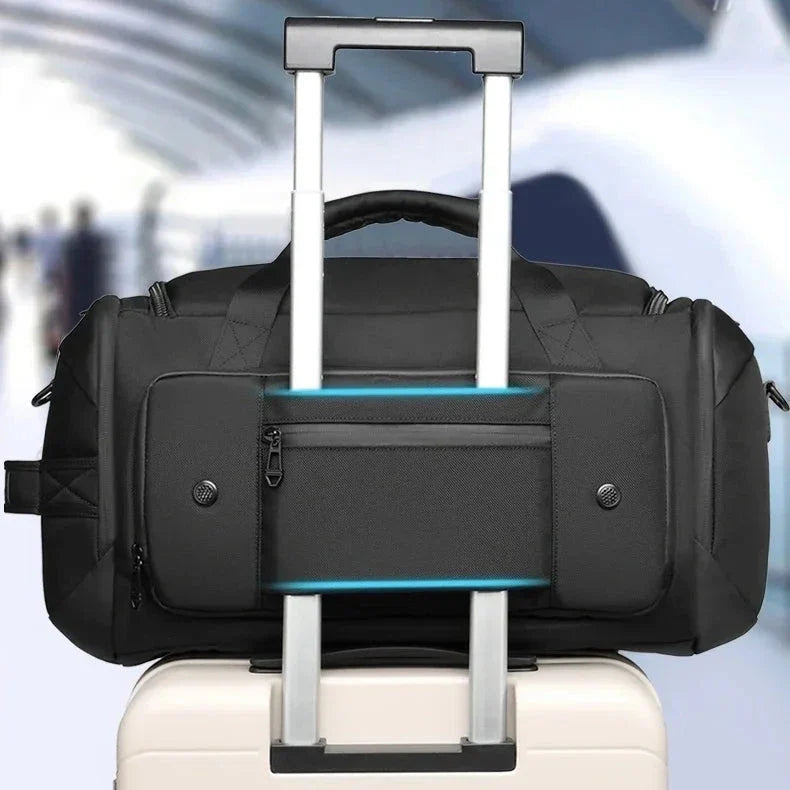 Vue latérale du sac montrant la sangle réglable