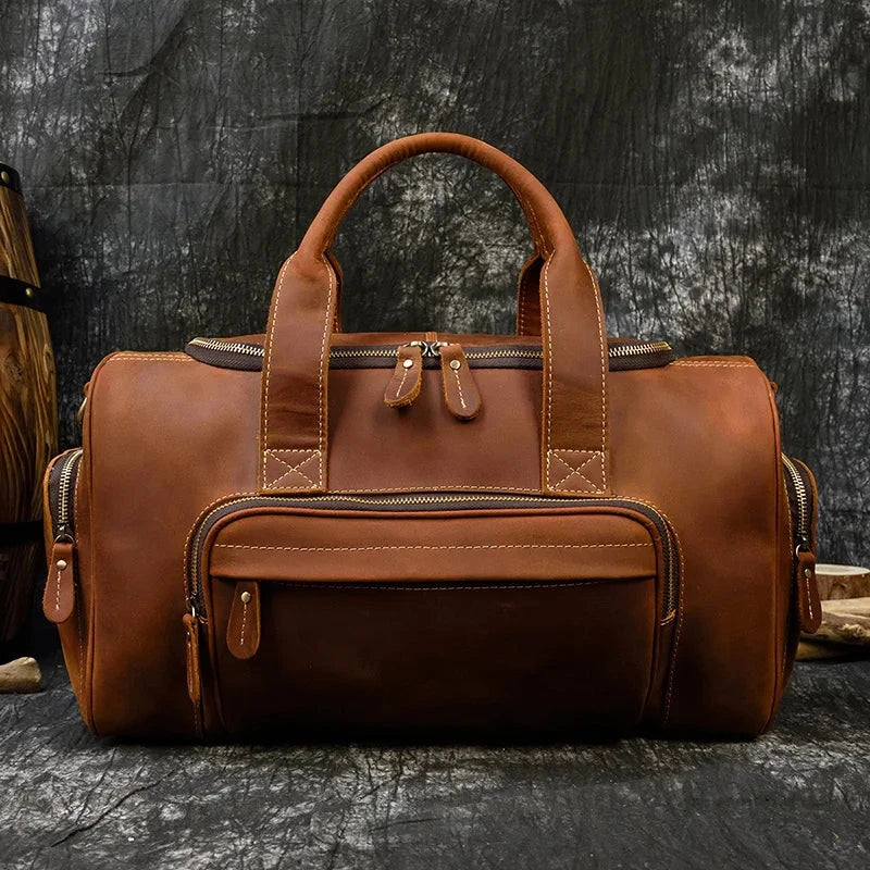 Sac en cuir marron clair avec finitions élégantes