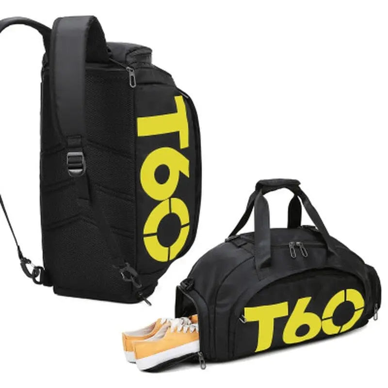 Vue arrière du sac de sport avec sangle pour valise
