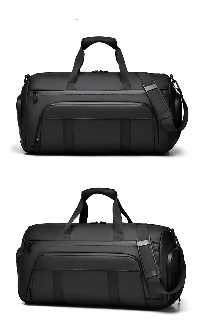Intérieur du sac avec séparation pour affaires sèches et humides