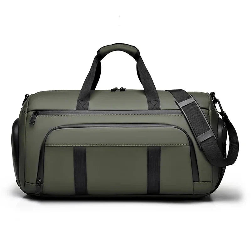 Sac de sport vert avec tissu imperméable et design moderne