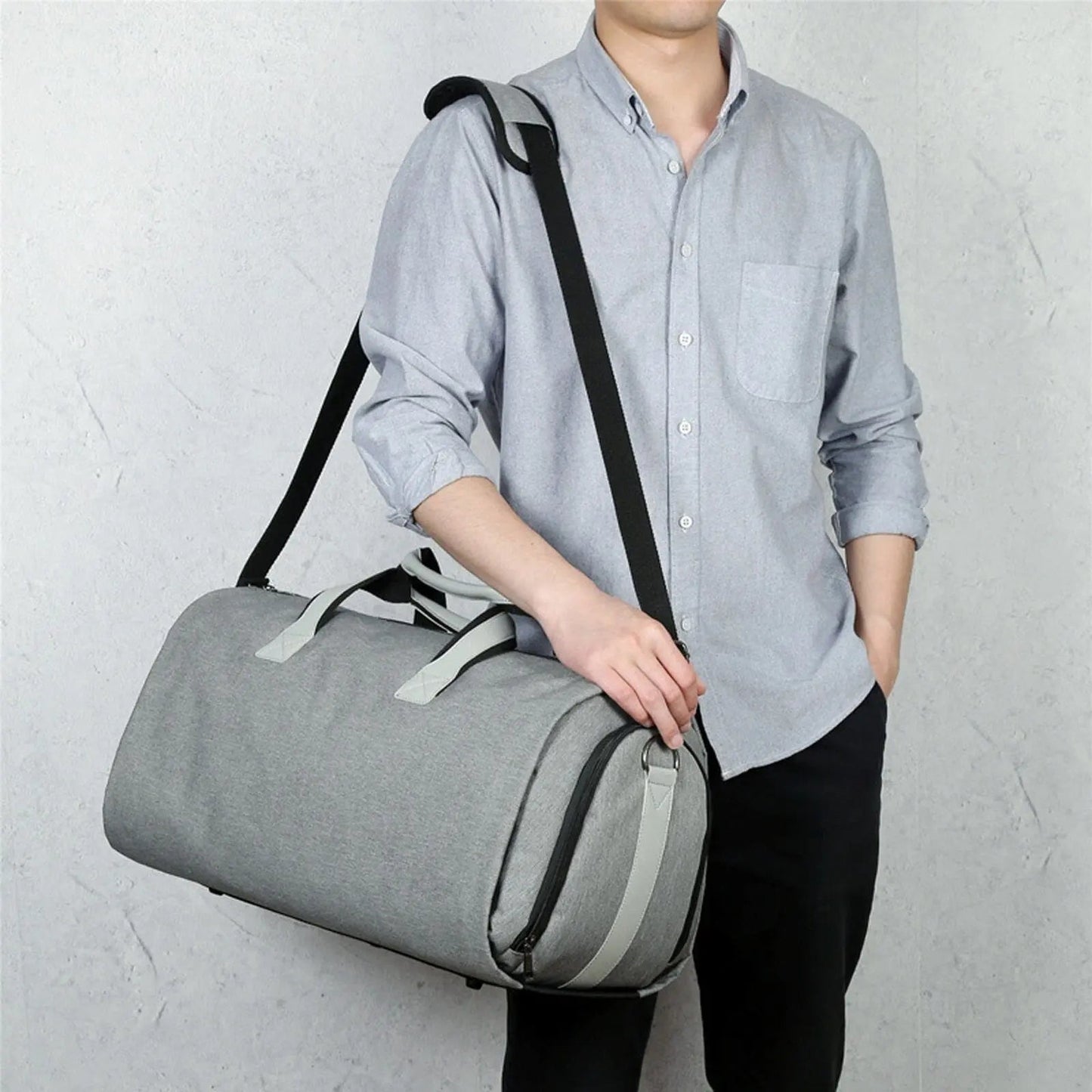 Compartiment séparé pour chaussures dans le sac