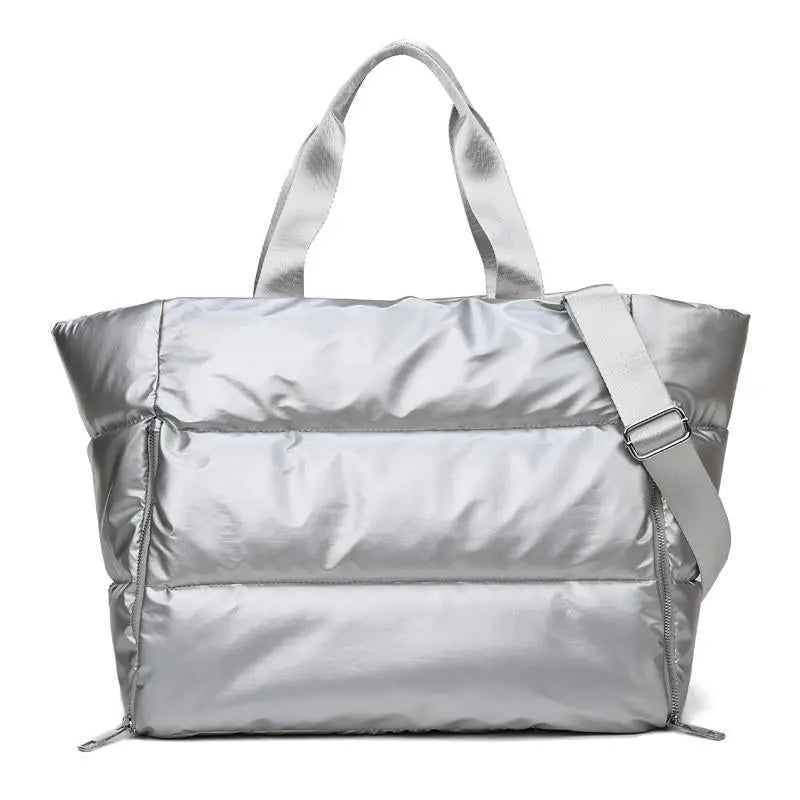Sac doudoune argenté, vue de face, tendance et spacieux