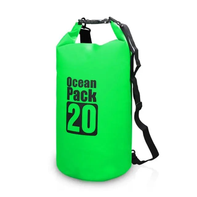 Sac vert 20L en PVC, idéal pour activités nautiques