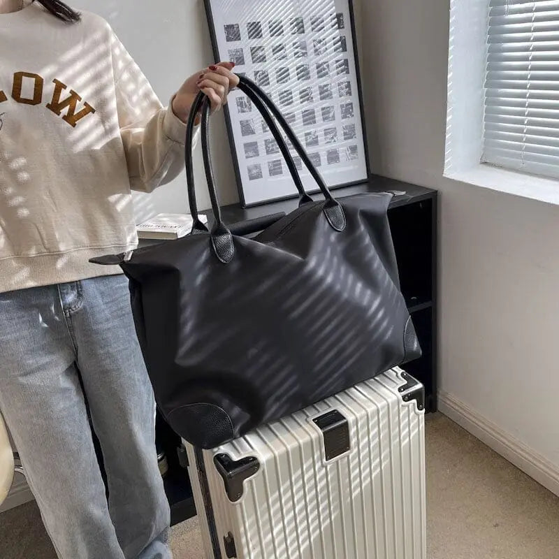 Sac de voyage avec un fond renforcé pour plus de stabilité