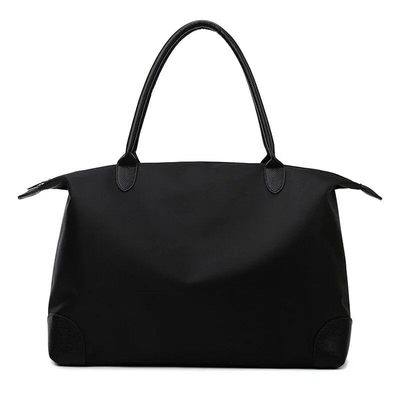 Sac de voyage en noir avec design élégant et moderne