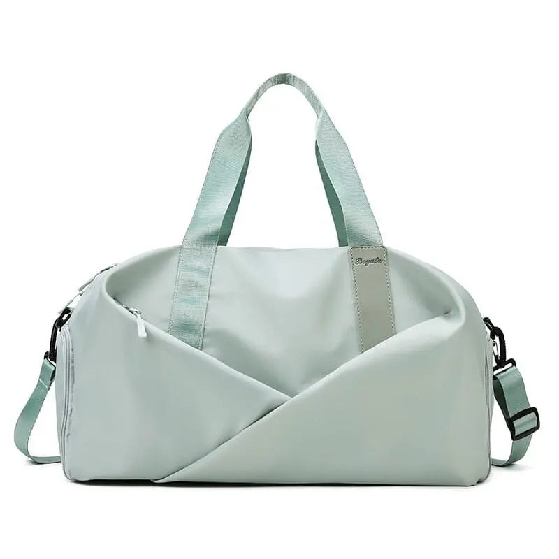 Sac vert avec poignées robustes, parfait pour le week-end