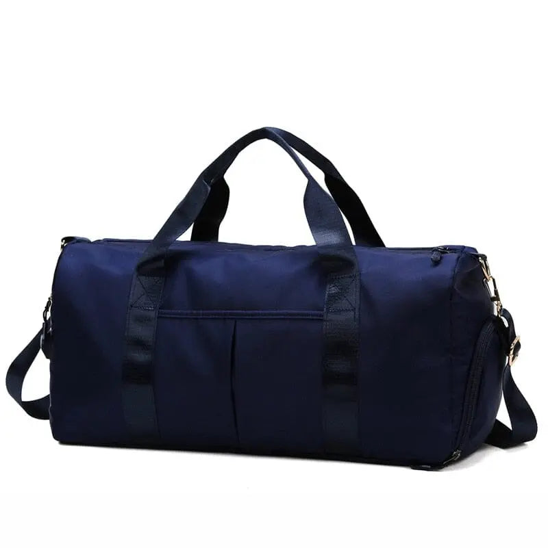 Sac bleu marine avec poches extérieures visibles