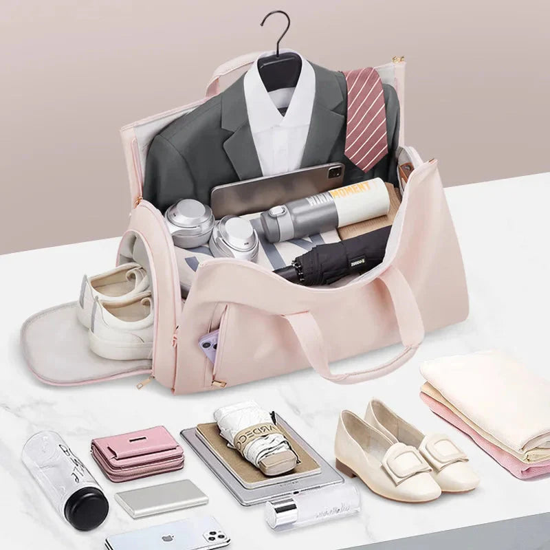 Sac de voyage en situation, prêt pour un week-end
