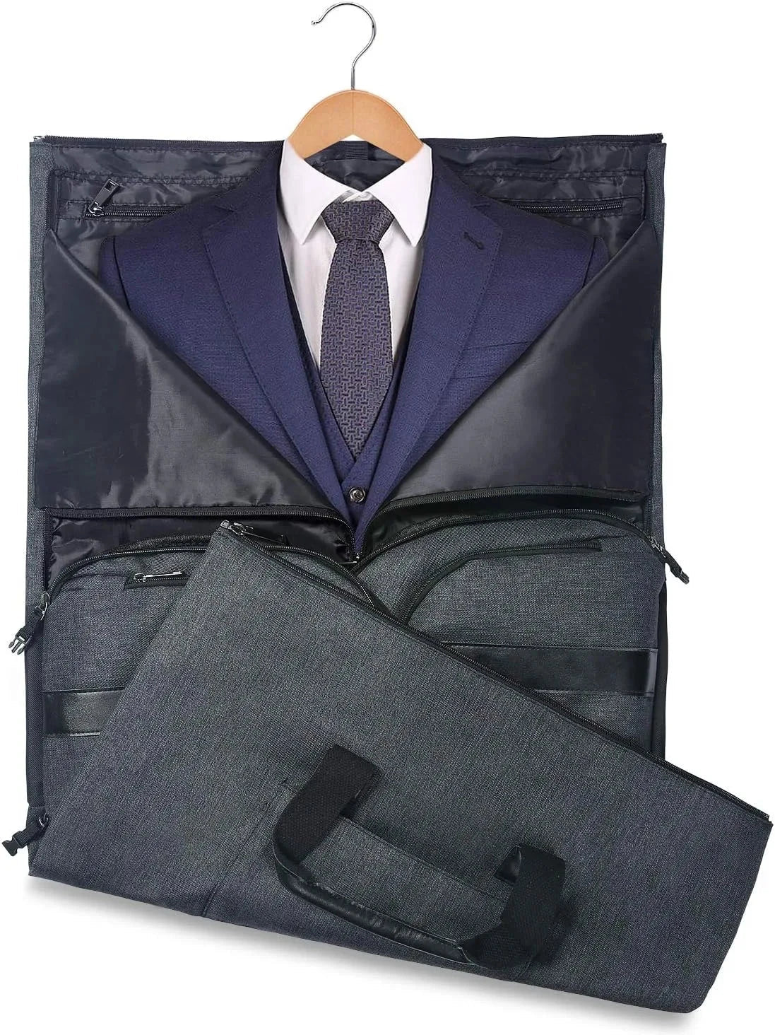 Vue intérieure du sac montrant le rangement pour costume