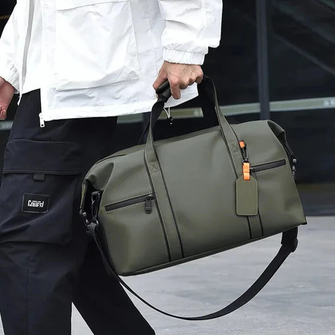 Vue de dessus du sac de voyage avec poignées renforcées