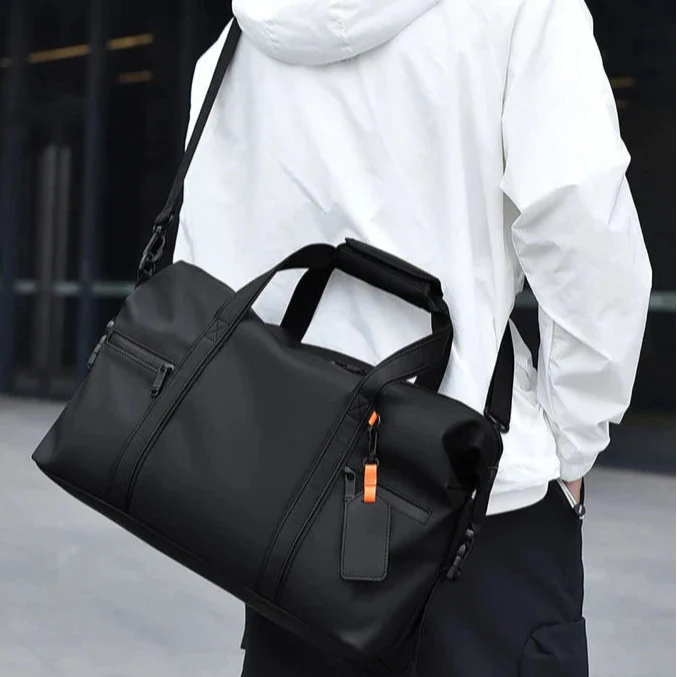 Sac de voyage imperméable avec poches extérieures zippées