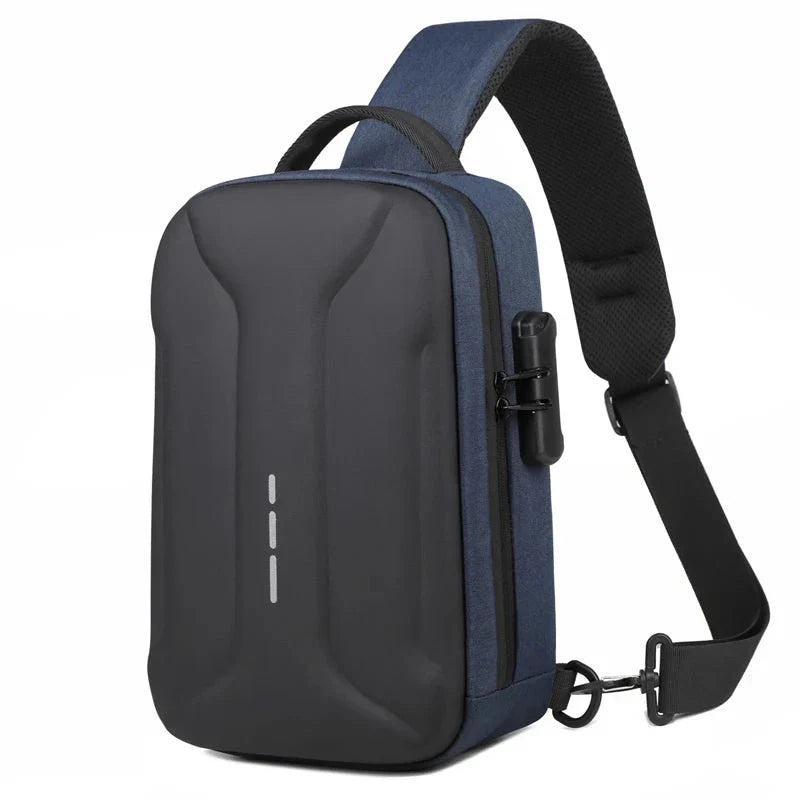 Version bleu marine du sac avec détails fonctionnels