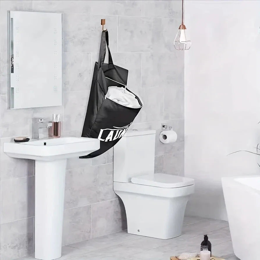 Sac de voyage pour linge sale, ouvert et vide