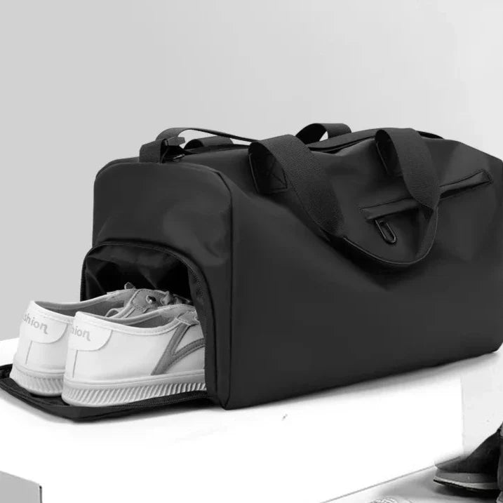 Sac ouvert montrant le grand compartiment principal spacieux