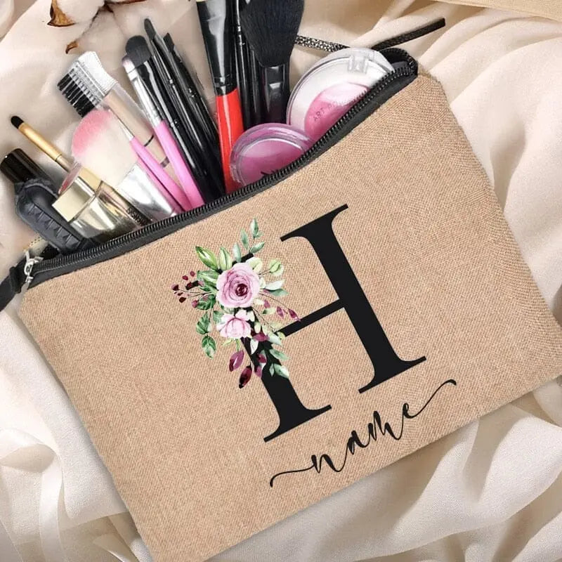Trousse Maquillage Personnalisée trousse maquillage personnalisee brprenom vue de face vue 9