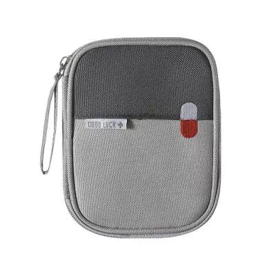 Trousse de premiers soins grise, légère et pratique