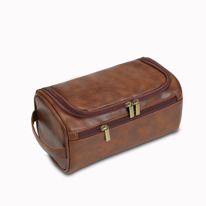 Trousse de toilette marron avec détails en cuir
