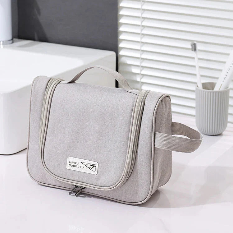 Gros plan sur le tissu polyester étanche de la trousse