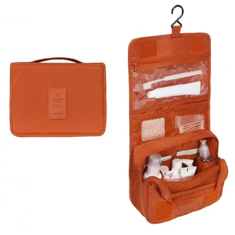Trousse de toilette orange, format compact et pratique