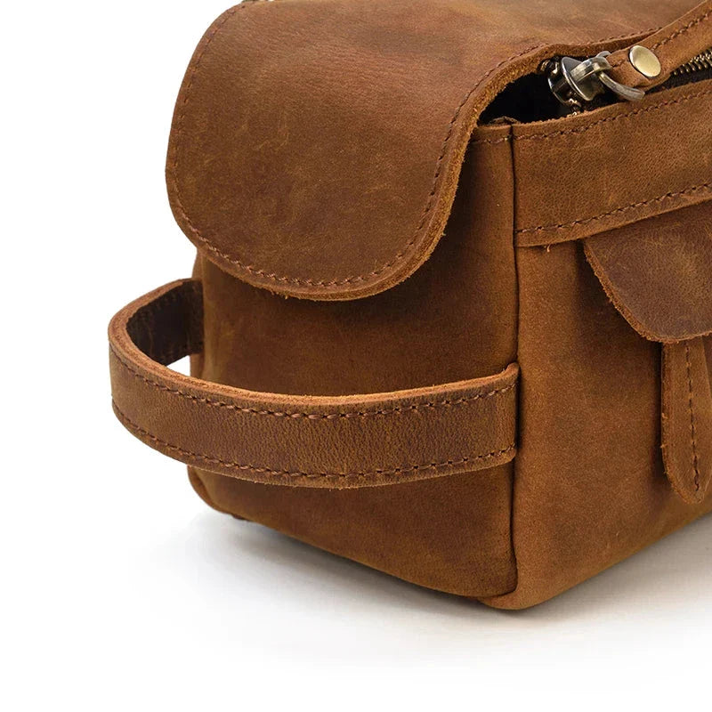 Trousse de toilette fermée avec fermeture éclair visible