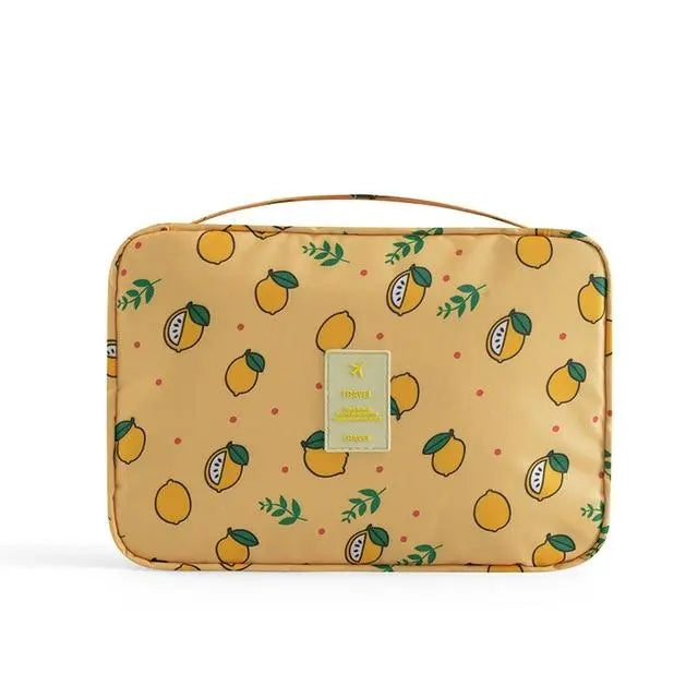 Trousse orange avec citrons, vue de face