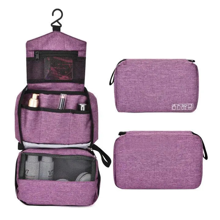 Trousse violette ouverte révélant ses poches multiples