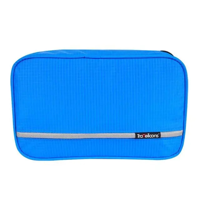 Trousse de toilette bleue, vue de dessus avec zip visible