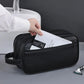 Compartiments intérieurs de la trousse de toilette pour homme