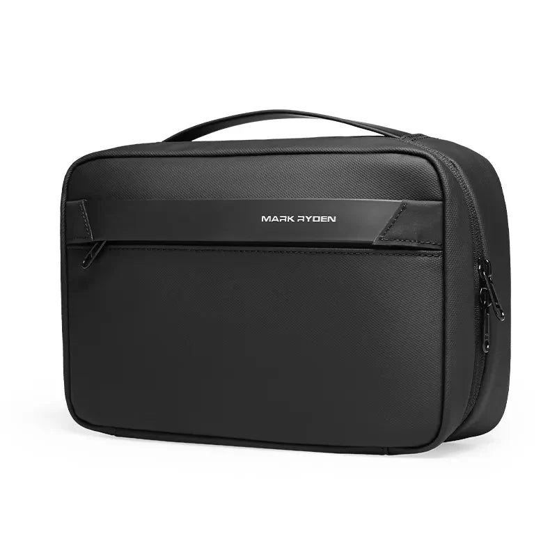 Trousse de toilette noire avec design élégant