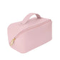 Trousse rose avec initiales dorées, élégante et pratique