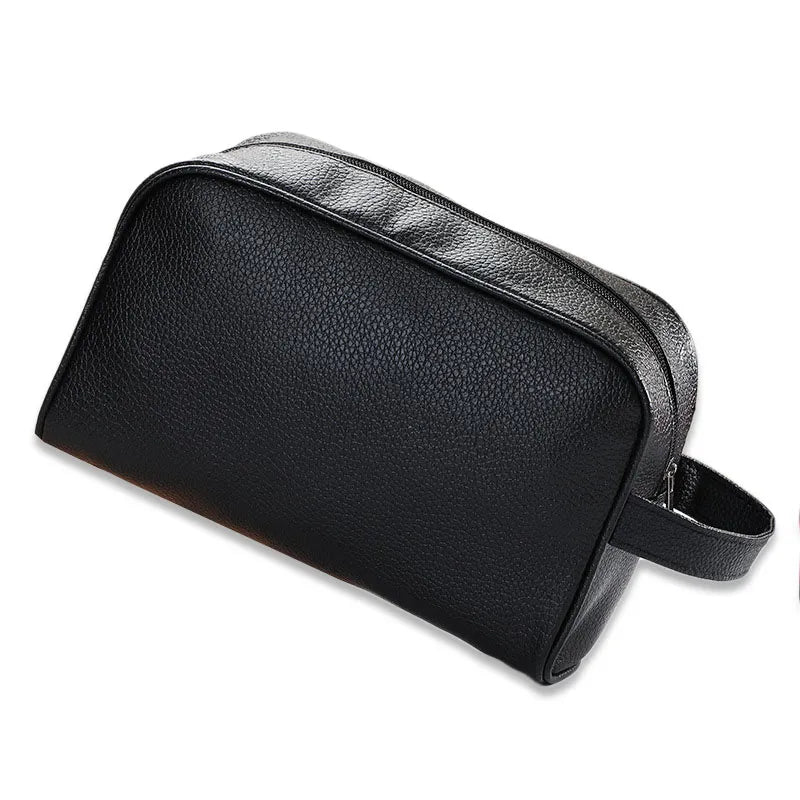 Trousse de toilette ouverte montrant le grand compartiment principal