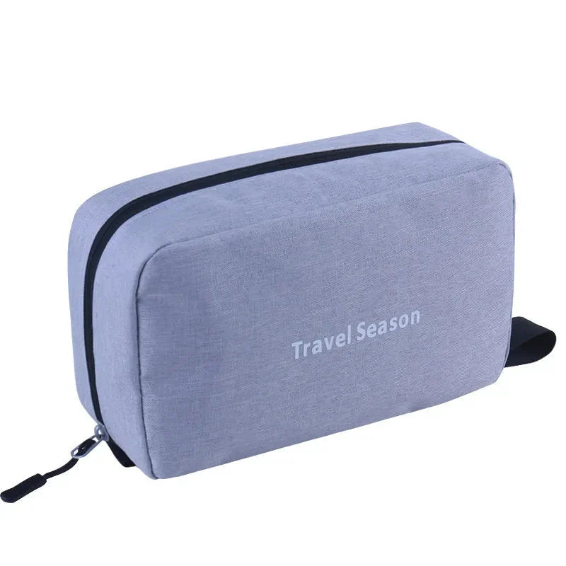 Trousse pliée pour un rangement compact
