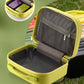 Intérieur spacieux du vanity case avec compartiments organisés
