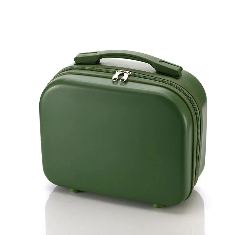 Vanity case vert avec coque résistante et finition soignée