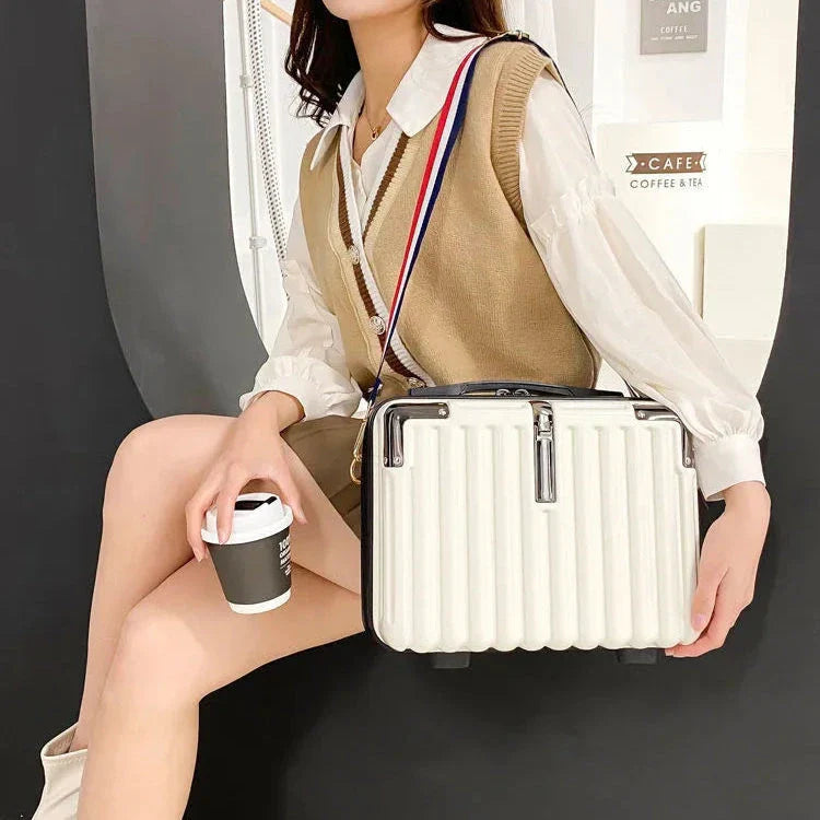 Vanity case rigide luxe avec poignée et sangle amovible