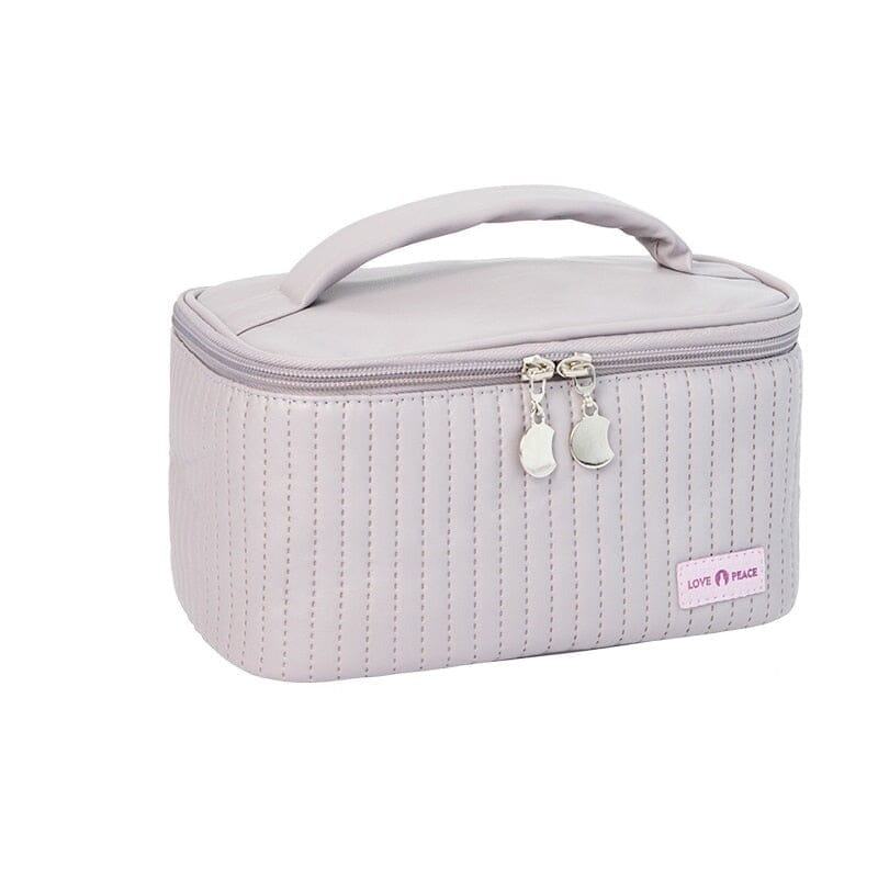 Vanity violet spacieux, parfait pour ranger vos essentiels